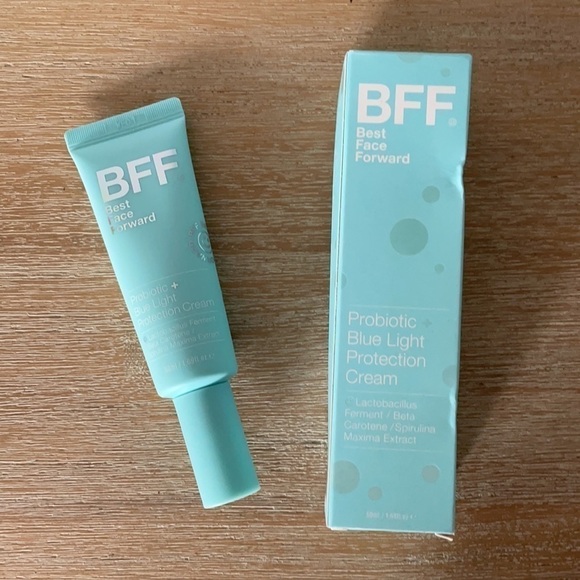 BFF Probiotic Blue Light Protection Cream - Picture 3 of 13
